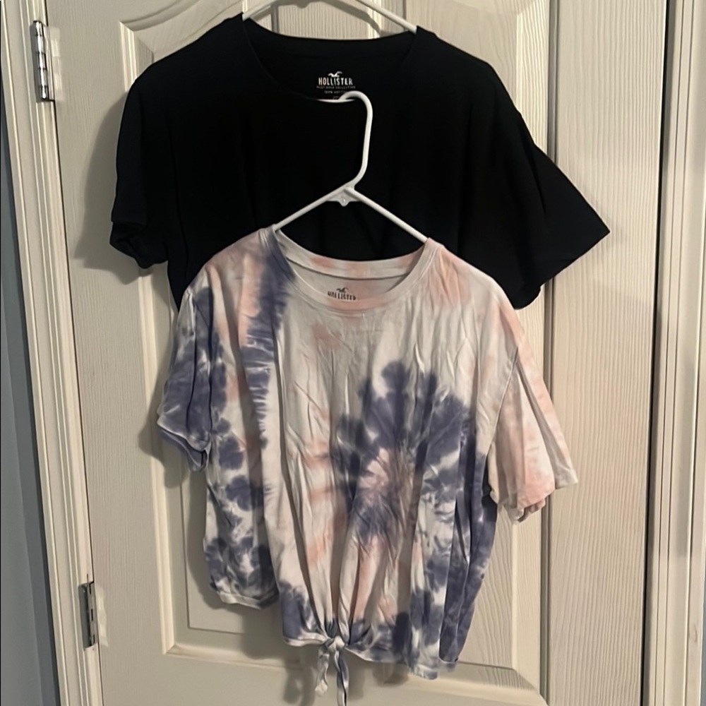 Hollister Black and Tie-Dye T-Shirt Duo